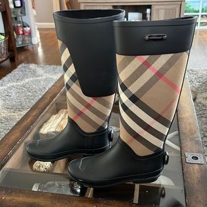 Burberry rain boots